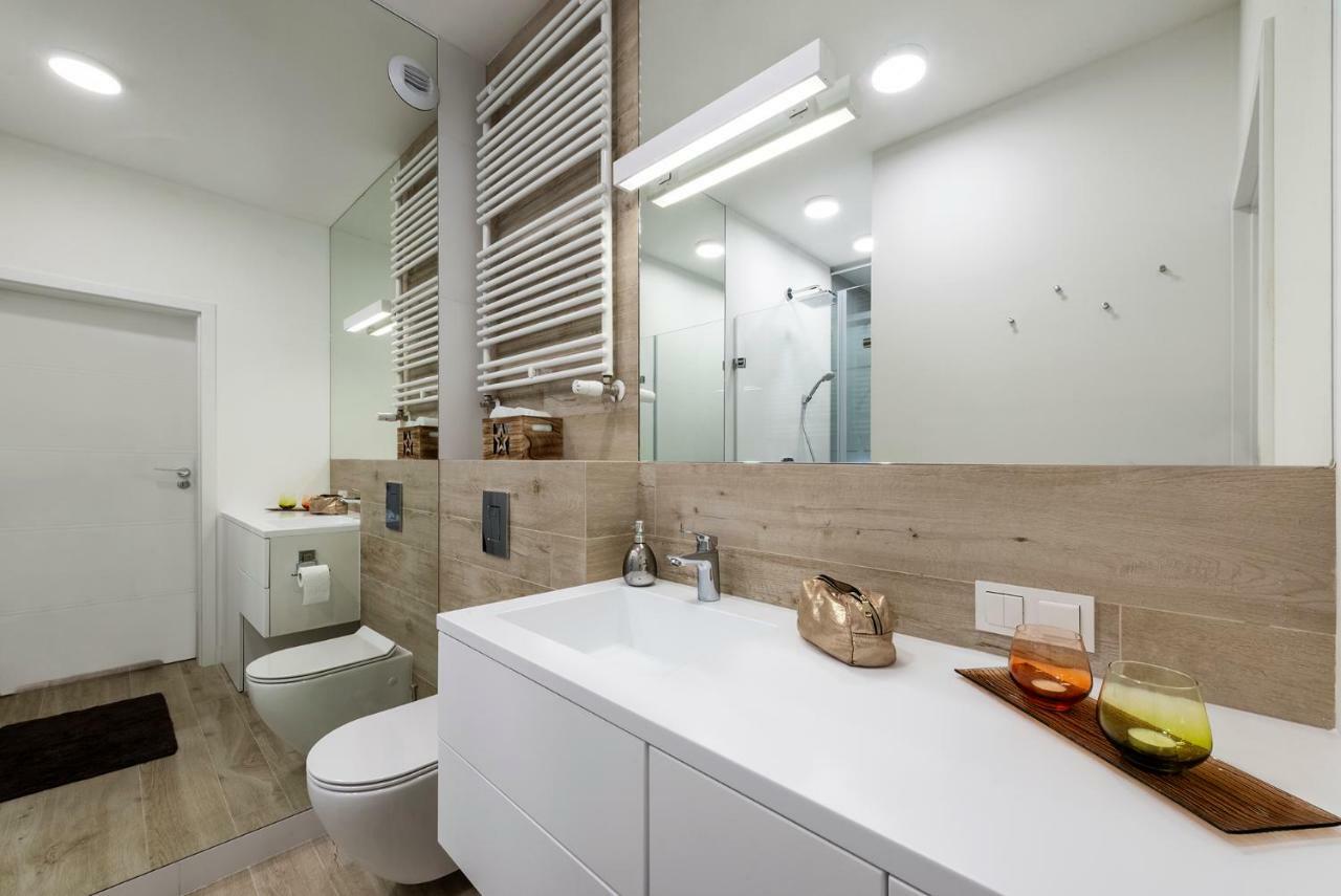 Luxury Miedzyborska 8b Leilighet Warszawa